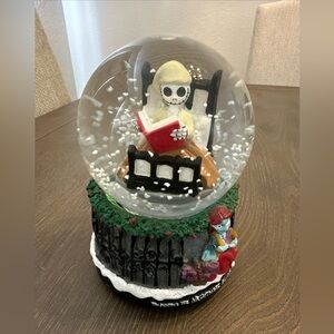 Disney 1993 Nightmare Before Christmas “What’s This?” Musical Snowglobe‎ Works
